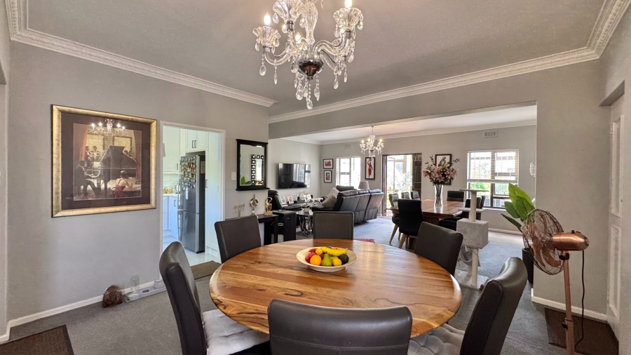 3 Bedroom Property for Sale in Roundhay Western Cape